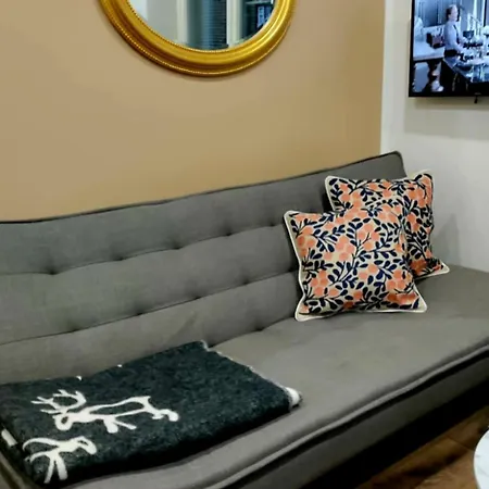 Huoneisto Cozy In Kamppi, Perfect Location In The Center Of *